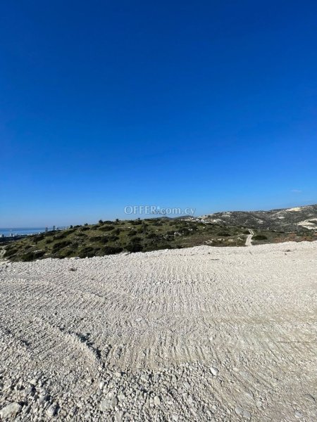 Field for Sale in Agios Tychon, Limassol - 5