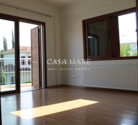 4 bedrooms House in Strovolos - 2