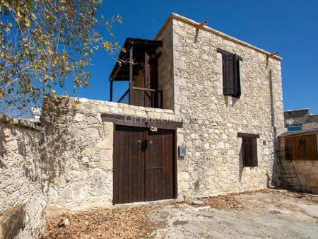 3 Bed Semi-Detached House for sale in Lysos, Paphos