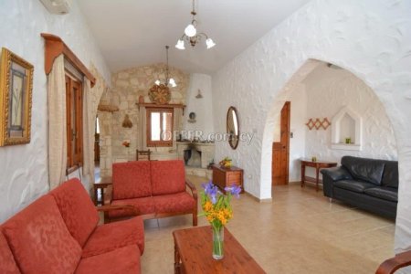 3 Bed Bungalow for sale in Latchi, Paphos - 2