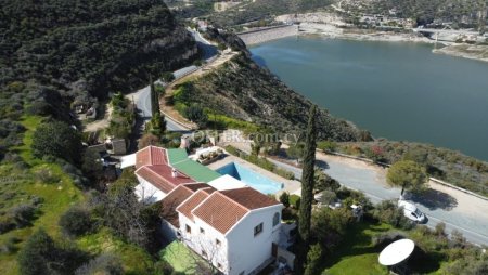 4 Bed Detached Villa for sale in Germasogeia, Limassol