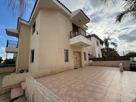 4 Bed Detached House for rent in Kato Polemidia, Limassol - 1