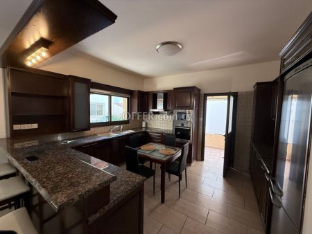 4 Bed Detached House for rent in Kato Polemidia, Limassol - 10