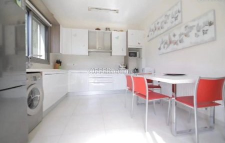 House (Detached) in Amathounta, Limassol for Sale - 8