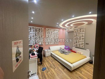 280 Sq.m. Modern 4 Bedroom House With Swimming Pool  In Agios Dometios - 3