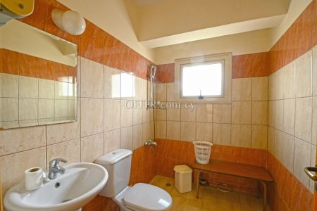 Office for Rent in Paralimni, Ammochostos - 4