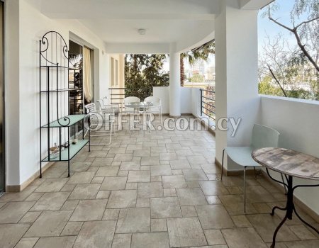 A beautiful three bedrooms apartment is now available for rent in Lykavitos area. - 3