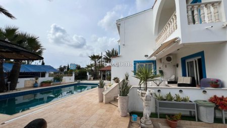 3 Bed Detached Villa for Sale in Paralimni, Ammochostos - 11