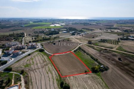 Residential field in Tersefanou Larnaca - 4