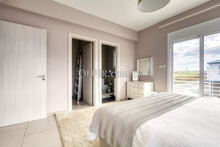 4 Bed House for Sale in Livadia, Larnaca - 7