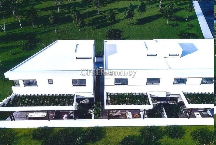 4 Bed Townhouse for Sale in Deryneia, Ammochostos - 11