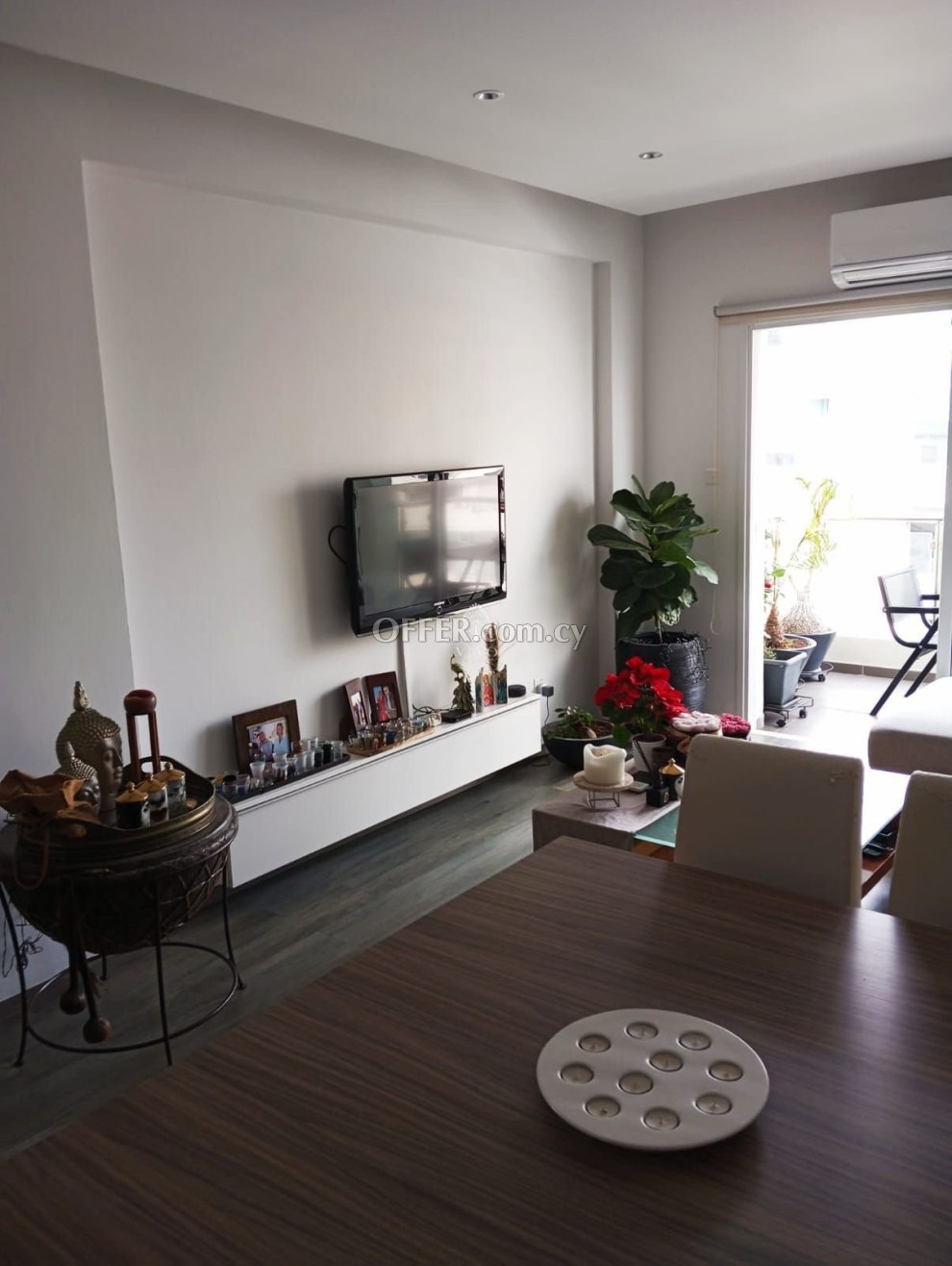 STUNNING TWO BEDROOM APARTMENT IN THE HEART OF NEAPOLIS, LIMASSOL - 6