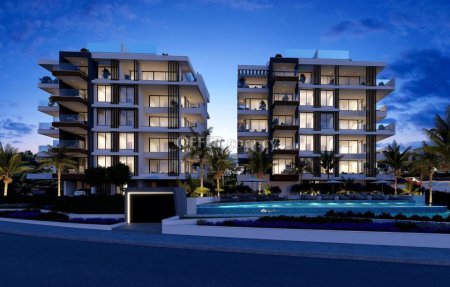THREE BEDROOM APARTMENT 500 M2 FROM THE BEACH - 3