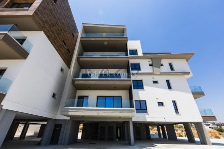 Modern 2 Bedroom Apartment for Sale in Agios Athanasios