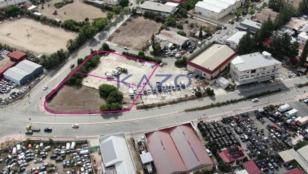 Industrial corner plot in Kaimakli, Nicosia - 7
