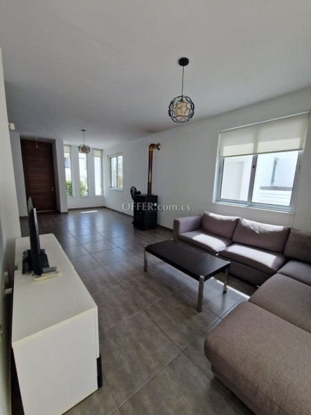 4 Bed Detached Villa for Rent in Livadia, Larnaca - 10