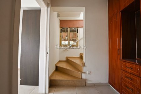 5 Bed House for Rent in Oroklini, Larnaca - 4