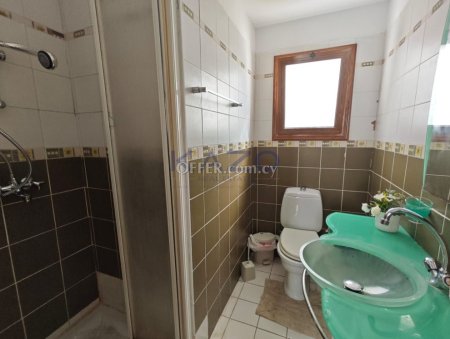 Three Bedroom Apartment in Neapolis, Limassol - 3