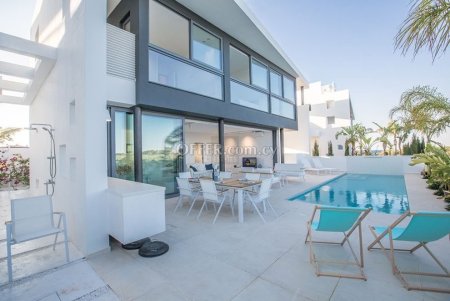 Exclusive Contemporary Villa with Private Pool in Kapparis! - 6