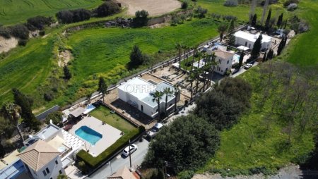 3 Bed Detached Villa for rent in Pissouri, Limassol