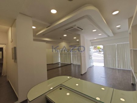 Ground Floor Office for Rent in Mesa Geitonia