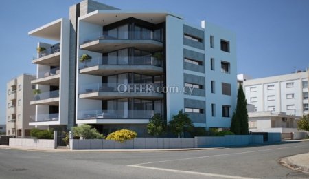 For Sale €295,000 Apartment 2 bedrooms Strovolos Nicosia