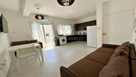 For Rent €800 Apartment 1 bedrooms Paphos Paphos - 11