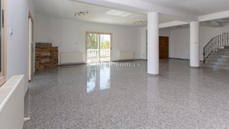 New For Sale €990,000 House (1 level bungalow) is a Studio, Germasogeia, Yermasogeia Limassol - 2