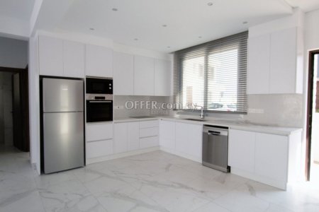 Modern 4 Bedroom Detached House with Roof Garden in Protaras - 20
