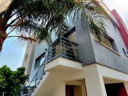 Apartment Building for sale in Agios Spiridon, Limassol - 10
