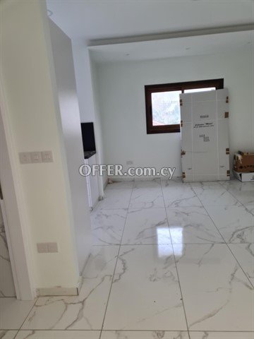 3 Bedroom Apartment  / Rent In Akropolis, Nicosia - 6