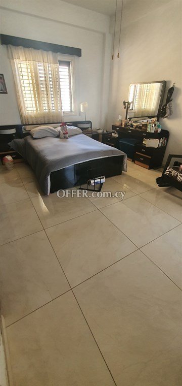 Ground Floor 3 Bedroom Apartment  In An Excellent Location In Acropoli - 6