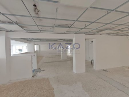 Brand New Renovated Office Space in Spyrou Kyprianou Avenue, Limassol - 3