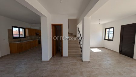 4 Bed House for Sale in Meneou, Larnaca - 9