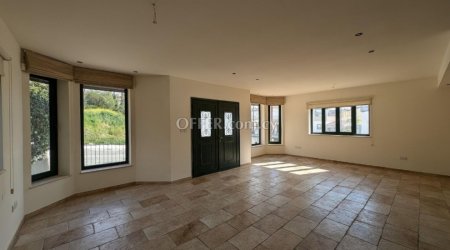 House (Detached) in Agia Fyla, Limassol for Sale - 8