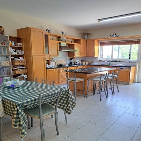 New For Sale €380,000 Maisonette 4 bedrooms, Semi-detached Strovolos Nicosia - 7