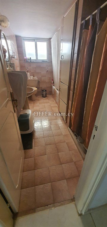 Ground Floor 3 Bedroom Apartment  In An Excellent Location In Acropoli - 2