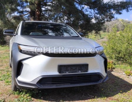 2022 Toyota bZ4X 2.0L Electric Automatic SUV - 1
