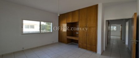 New For Sale €320,000 House (1 level bungalow) 4 bedrooms, Detached Lakatameia, Lakatamia Nicosia - 5