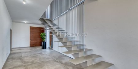 New For Sale €850,000 House 4 bedrooms, Detached Aradippou Larnaca - 5