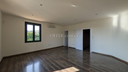 House (Detached) in Agia Fyla, Limassol for Sale - 5