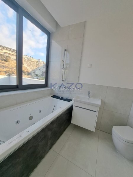 Spacious Fully Furnished Villa with Sea View for Rent - 6