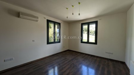 House (Detached) in Agia Fyla, Limassol for Sale - 4