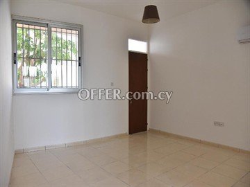2 Bedroom Apartment  In Larnaca - With Communal Swimming Pool - 1