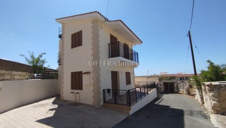 3 Bed Detached Villa for rent in Peyia, Paphos - 11