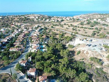 3 Bedroom House  In Pissouri, Limassol - With Swimming Pool - 3