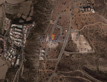 Spacious 740 m2 Building Plot for Sale in Pissouri - 2