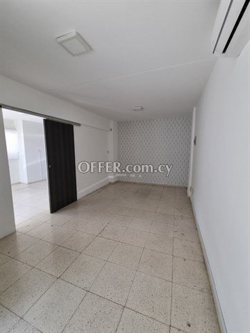 Ground Floor Shop  In A Central Location In Strovolos, Nicosia - 7