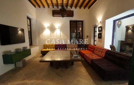 Rare Opportunity: Renovated Listed Residence in the Historic Centre of Nicosia - 8