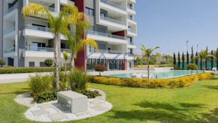 Modern 5 Bedroom Apartment with Sea View in Agios Tychonas - 12